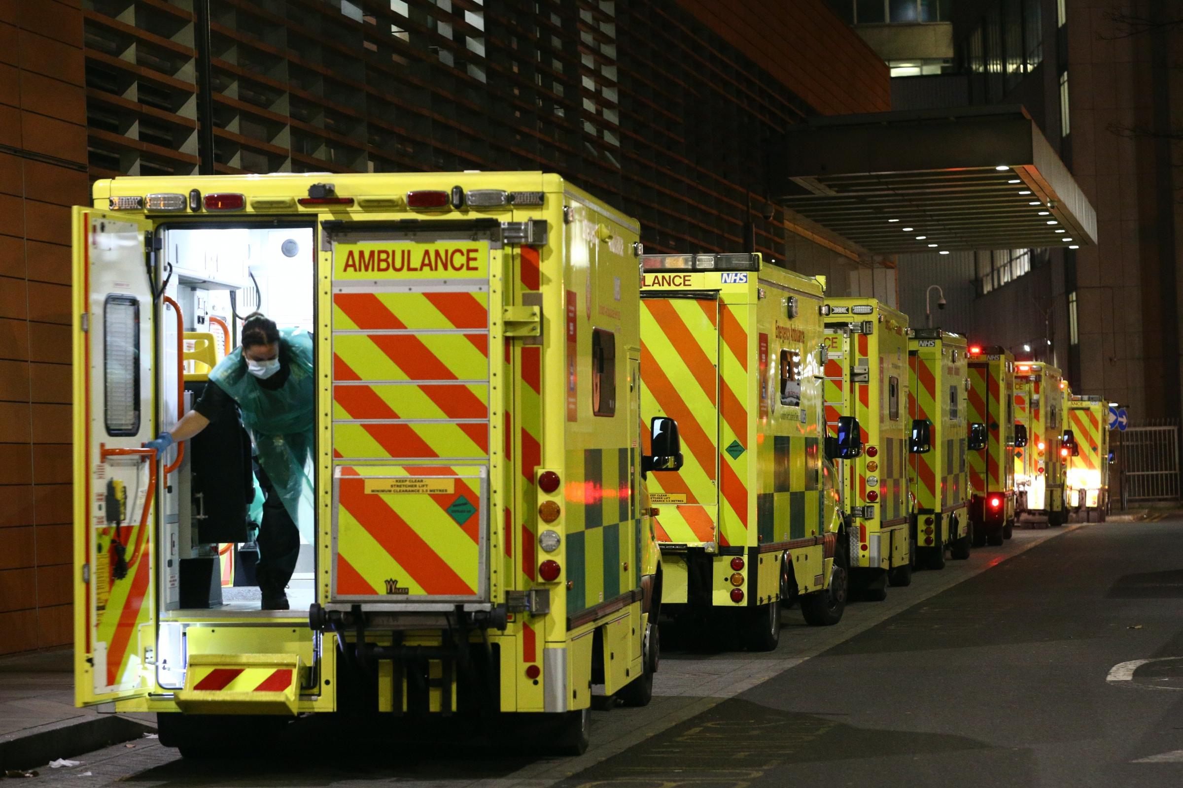 UK faces 'difficult new year' with pressure mounting on the NHS | Clacton and Frinton Gazette - Vimarsana News