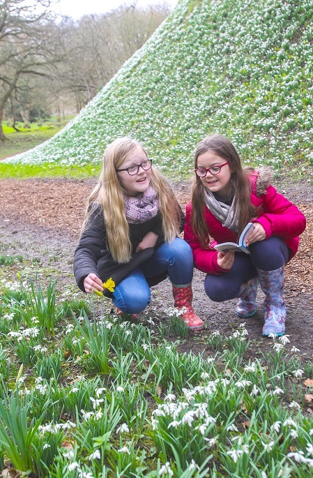21/02/2016 Snowdrop weekend at Hedingham Castle Lily Harrigan-Rippingale,8 and Lilly-Rose Spooner,9 from Braintree