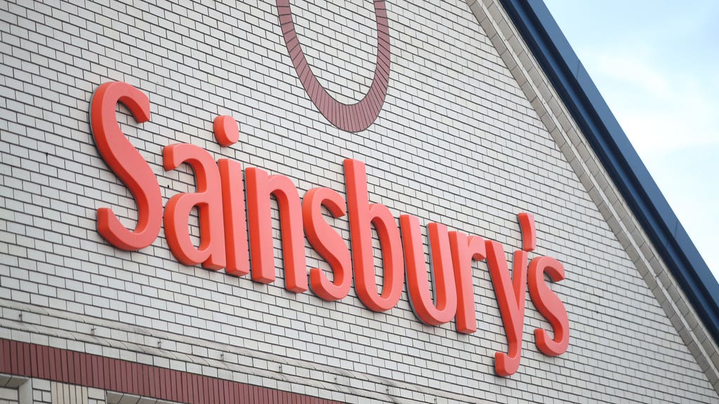 Which Sainsbury's cafes in Essex will stay open as closures announced? - Vimarsana News