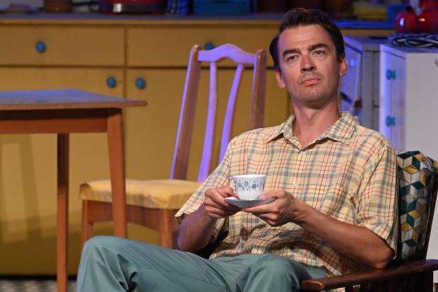 REVIEW: Frinton Summer Theatre - Home, I’m Darling