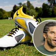 Clacton students set to recycle football boots with David James and Football Rebooted. Credit: football.ua